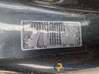 Peugeot 107 107, Hatchback, 2005 / 2014 1.0 12V picture 4