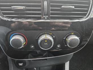 Renault Clio 0.9 Energy TCE 90 12V Combi/o 4Dr Benzine 898cc 66kW (90pk) picture 11