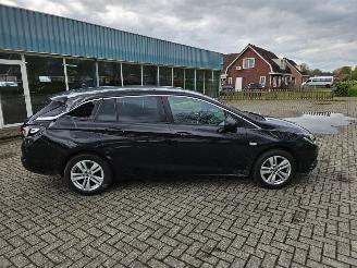 Opel Astra 1.0 Turbo 12V Combi/o  Benzine 999cc 77kW (105pk) TOURER picture 2