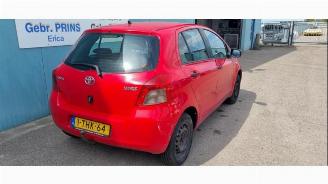 Toyota Yaris Yaris II (P9), Hatchback, 2005 / 2014 1.0 12V VVT-i picture 4