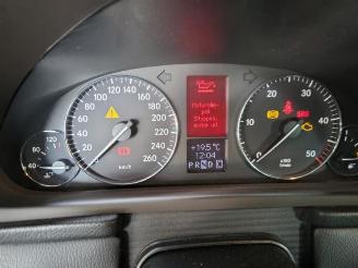 Mercedes C-klasse C (W203), Sedan, 2000 / 2007 2.2 C-200 CDI 16V picture 7