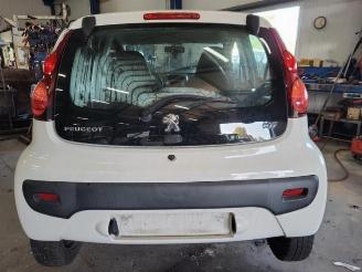 Peugeot 107 107, Hatchback, 2005 / 2014 1.0 12V picture 6
