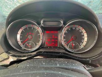 Opel Adam Adam, Hatchback 3-drs, 2012 / 2019 1.0 Ecotec 12V SIDI Turbo picture 12