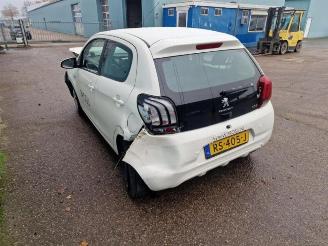 Peugeot 108 108, Hatchback, 2014 1.0 12V picture 3