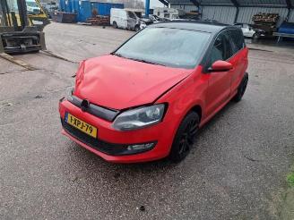 Auto da rottamare Volkswagen Polo Polo V (6R), Hatchback, 2009 / 2017 1.4 TDI DPF BlueMotion technology 2014/10