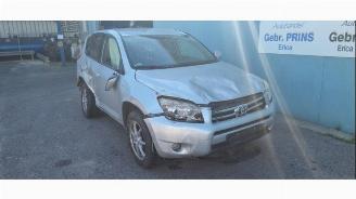Salvage car Toyota Rav-4 RAV4 (A3), Terreinwagen, 2005 / 2012 2.2 D-4D 16V 4x4 2007/12