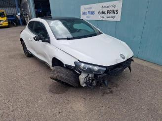 Salvage car Volkswagen Scirocco Scirocco (137/13AD), Hatchback 3-drs, 2008 / 2017 1.4 TSI 122 16V 2011/4