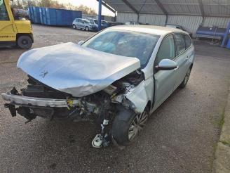 Peugeot 308 308 SW (L4/L9/LC/LJ/LR), Combi 5-drs, 2014 / 2021 1.2 12V e-THP PureTech 110 picture 3