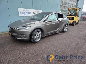 Auto da rottamare Tesla Model X Model X, SUV, 2013 90D 2016/8
