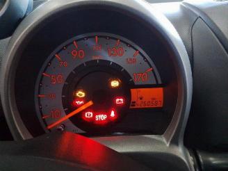 Salvage car Peugeot 107 107, Hatchback, 2005 / 2014 1.0 12V 2009/2