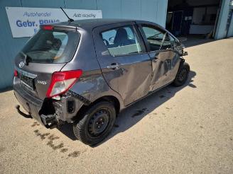 Dezmembrări autoturisme Toyota Yaris Yaris III (P13), Hatchback, 2010 / 2020 1.33 16V Dual VVT-I 2011/10