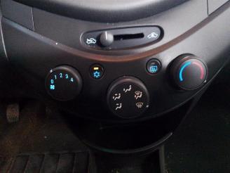 Chevrolet Spark Spark (M300), Hatchback, 2010 1.0 16V Bifuel picture 6