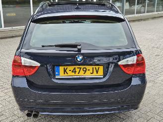BMW 3-serie 325i 24V Combi/o  Benzine 2.497cc 160kW (218pk) RWD picture 2