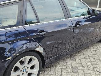 BMW 3-serie 325i 24V Combi/o  Benzine 2.497cc 160kW (218pk) RWD picture 10