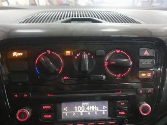 Volkswagen Up! Up! (121), Hatchback, 2011 1.0 12V 60 picture 6