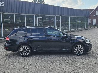 Volkswagen Golf 1.6 TDI BMT 16V Combi/o  Diesel 1.598cc 85kW (116pk) FWD picture 2