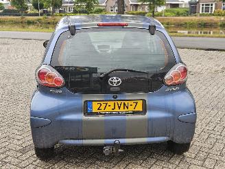Toyota Aygo 1.0 12V VVT-i Hatchback  Benzine 998cc 50kW (68pk) FWD picture 4