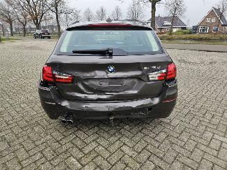 BMW 5-serie 525d 24V Combi/o  Diesel 2.993cc 150kW (204pk) RWD picture 5