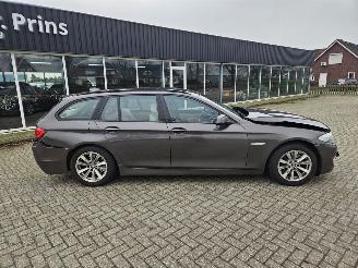 BMW 5-serie 525d 24V Combi/o  Diesel 2.993cc 150kW (204pk) RWD picture 2