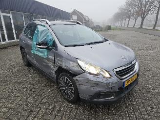 Peugeot 2008 1.2 Vti 12V PureTech 82 MPV  Benzine 1.199cc 60kW (82pk) FWD picture 3
