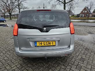 Peugeot 5008 1.6 VTI 16V MPV  Benzine 1.598cc 88kW (120pk) FWD picture 4