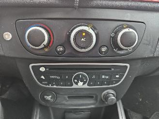 Renault Mégane 1.5 dCi 90 Combi/o 4Dr Diesel 1.461cc 66kW (90pk) picture 13