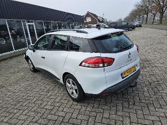 Renault Clio 0.9 Energy TCE 12V Combi/o 4Dr Benzine 898cc 66kW (90pk) FWD picture 3