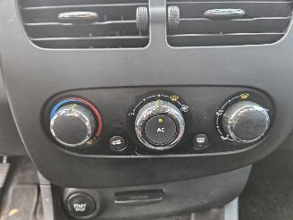 Renault Clio 0.9 Energy TCE 12V Combi/o 4Dr Benzine 898cc 66kW (90pk) FWD picture 9
