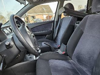 Mitsubishi Outlander 2.4 16V 4x4 SUV  Benzine 2.378cc 118kW (160pk) 4x4 picture 9