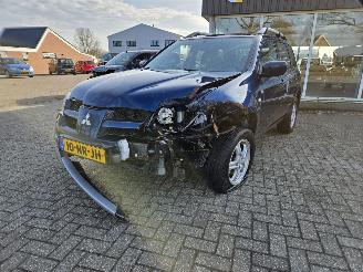 Mitsubishi Outlander 2.4 16V 4x4 SUV  Benzine 2.378cc 118kW (160pk) 4x4 picture 7