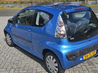 Peugeot 107 1.0 12V Hatchback  Benzine 998cc 50kW (68pk) FWD picture 5