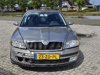 Skoda Octavia 1.6 MPI Liftback  Benzine 1.598cc 75kW (102pk) picture 4