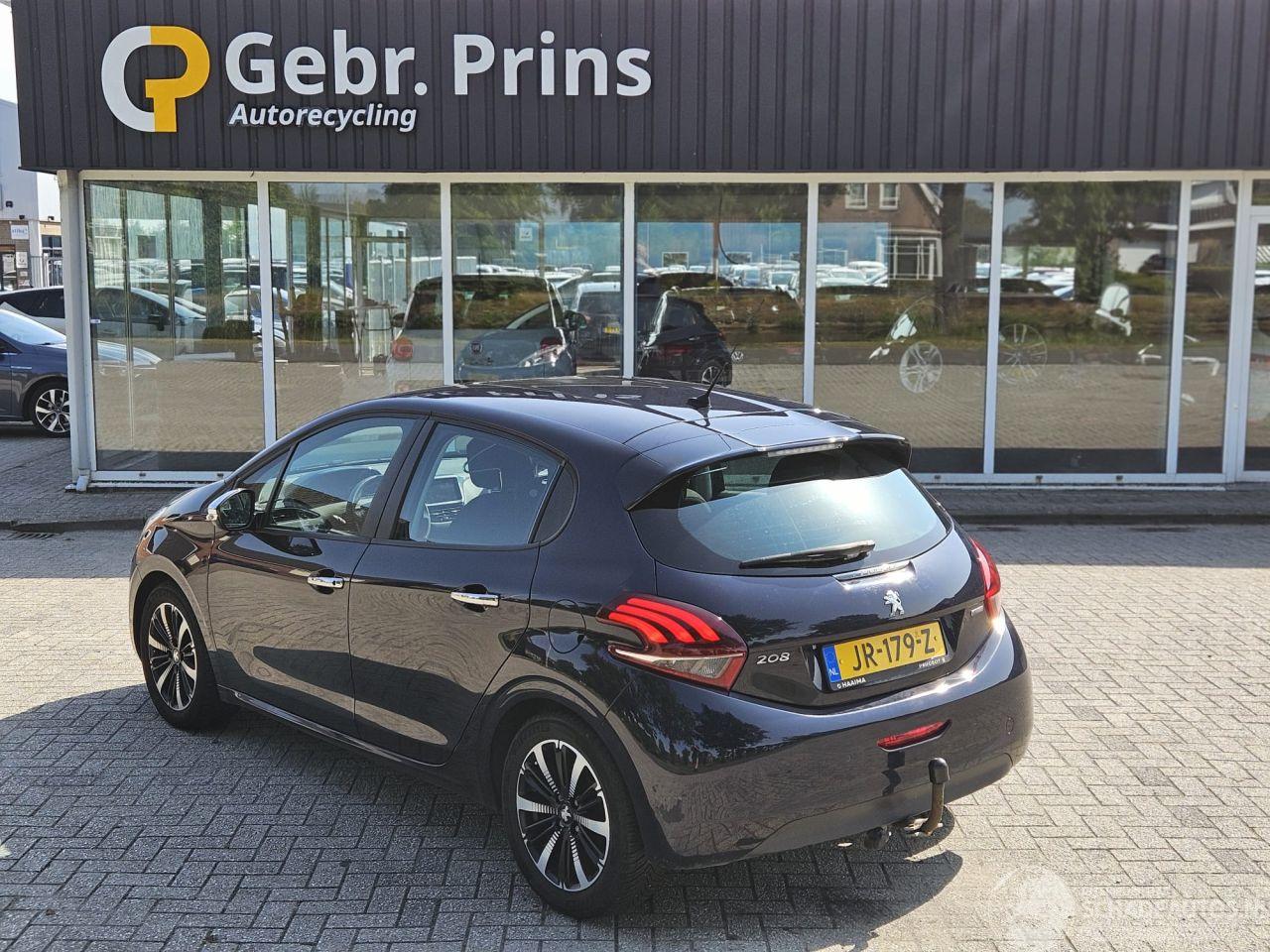 Peugeot 208 1.2 Vti 12V PureTech 82 Hatchback  Benzine 1.199cc 60kW (82pk) FWD