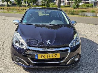 Peugeot 208 1.2 Vti 12V PureTech 82 Hatchback  Benzine 1.199cc 60kW (82pk) FWD picture 3