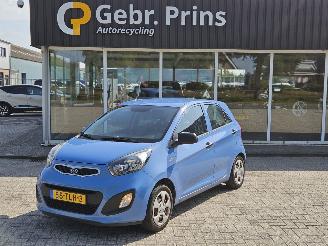 uszkodzony samochody osobowe Kia Picanto 1.0 12V Hatchback  Benzine 998cc 51kW (69pk) FWD 2012/3