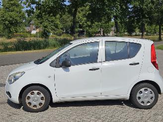 Opel Agila 1.0 12V MPV  Benzine 996cc 48kW (65pk) FWD picture 7