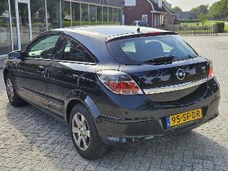 Opel Astra H- GTC 1.8 16V Hatchback 2Dr Benzine 1.796cc 92kW (125pk) FWD picture 3