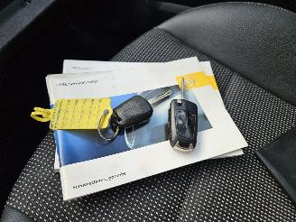 Opel Astra H- GTC 1.8 16V Hatchback 2Dr Benzine 1.796cc 92kW (125pk) FWD picture 14