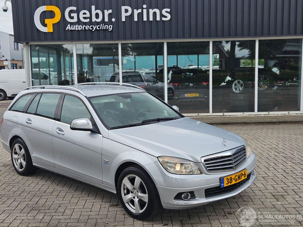 Mercedes C-klasse 2.2 C-200 CDI 16V . Combi/o  Diesel 2.148cc 100kW (136pk) RWD