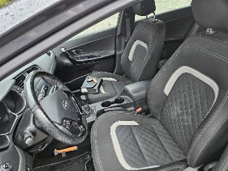 Kia Ceed GT-Line 1.0i T-GDi 12V 120 Combi/o  Benzine 998cc 88kW (120pk) FWD picture 11