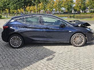Opel Astra + 1.4 Turbo 16V Hatchback 4Dr Benzine 1.399cc 110kW (150pk) FWD picture 6