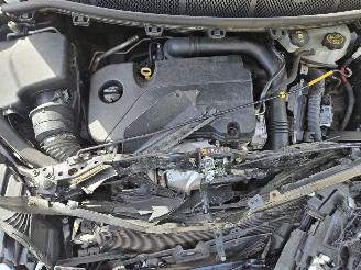 Opel Astra + 1.4 Turbo 16V Hatchback 4Dr Benzine 1.399cc 110kW (150pk) FWD picture 5