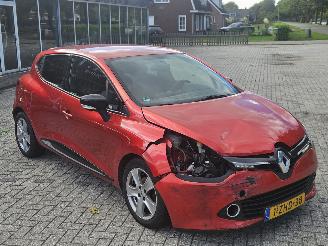 Renault Clio 1.5 Energy dCi 90 FAP Hatchback 4Dr Diesel 1.461cc 66kW (90pk) FWD picture 3