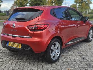 Renault Clio 1.5 Energy dCi 90 FAP Hatchback 4Dr Diesel 1.461cc 66kW (90pk) FWD picture 5