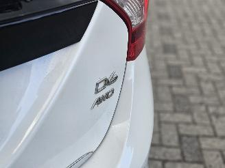 Volvo V-60 2.4 D6 20V Plug-in Hybrid AWD Combi/o  Elektrisch Diesel 2.401cc 206kW (280pk) 4x4 picture 4