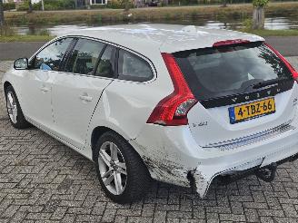 Volvo V-60 2.4 D6 20V Plug-in Hybrid AWD Combi/o  Elektrisch Diesel 2.401cc 206kW (280pk) 4x4 picture 8