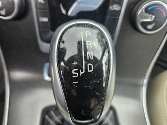 Volvo V-60 2.4 D6 20V Plug-in Hybrid AWD Combi/o  Elektrisch Diesel 2.401cc 206kW (280pk) 4x4 picture 13