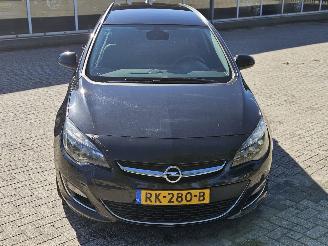 Opel Astra SPORTS TOURER 1.6 CDTI 16V Combi/o  Diesel 1.598cc 81kW (110pk) FWD picture 2