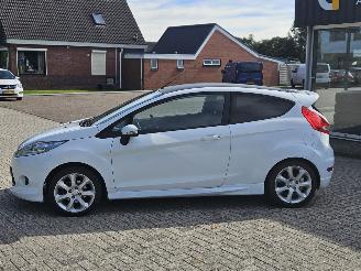 Ford Fiesta 1.6 16V Sport Hatchback  Benzine 1.596cc 88kW (120pk) FWD picture 6