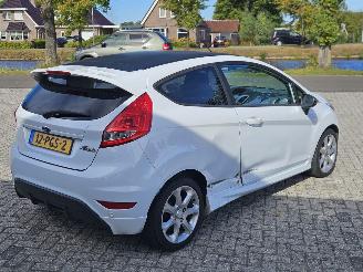 Ford Fiesta 1.6 16V Sport Hatchback  Benzine 1.596cc 88kW (120pk) FWD picture 9